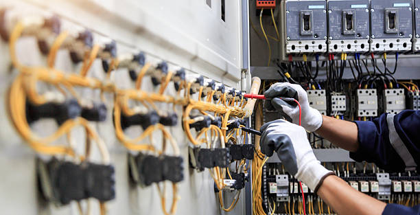 Professional Electrician technician working in Centerville, UT